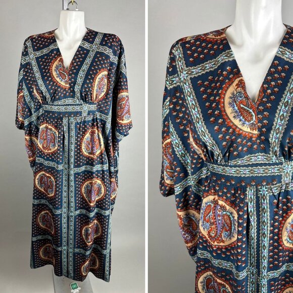 Vtg 70s Paisley Blue Floral Kaftan Muumuu Dress Womens One Size Fits Many - Picture 1 of 8